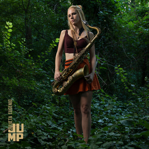 Julieta Eugenio - Jump